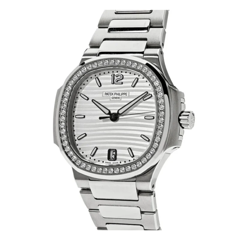 Patek Philippe Nautilus 7118/1200A “Diamond Bezel” Mirror Clone Quality