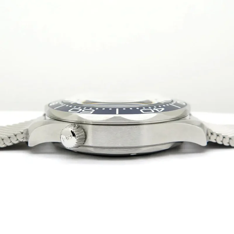 Omega Seamaster 210.30.42.20.03.002 “James Bond” Super Clone