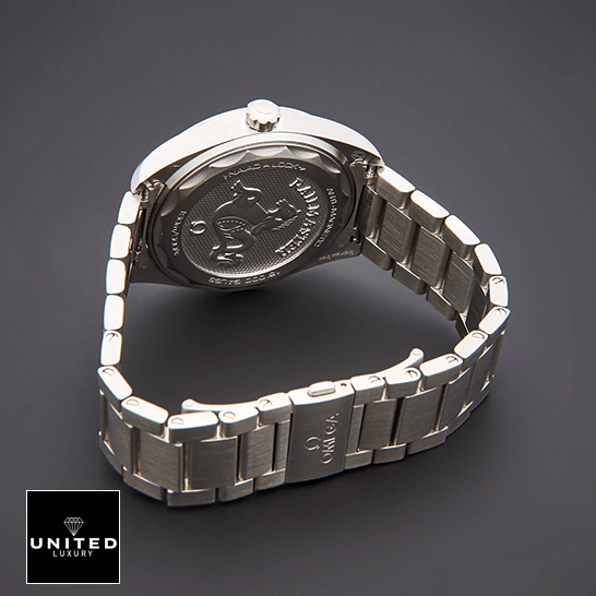 Omega Seamaster 220.10.40.20.03.001 Steel Replica grey background