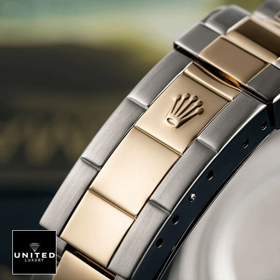 Rolex Submariner Date Two Tone Oyster Bracelet Fold Clasp on the Rolex Logo 16613 Replica